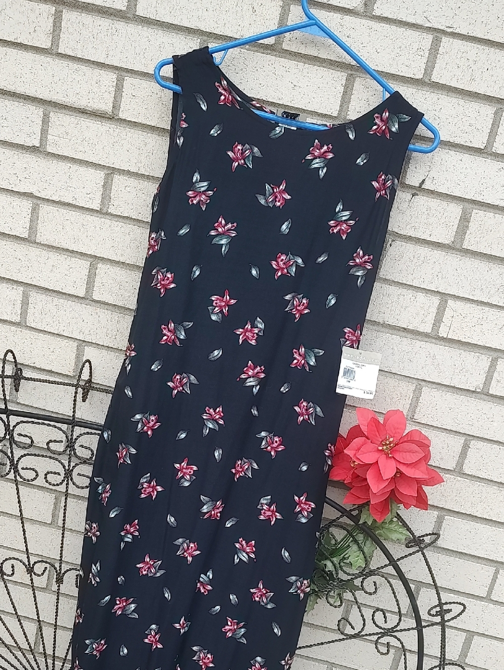 Flower Dress - Picture 5 of 10
